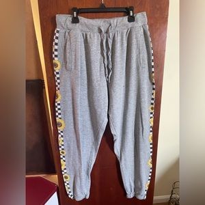 Gray sunflower sweatpants